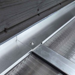 Skan Holz Wandabschlussprofil für Terrassenüberdachungen / Anlehncarports Skan Holz Wandabschlussprofil für Terrassenüberdachungen / Anlehncarports